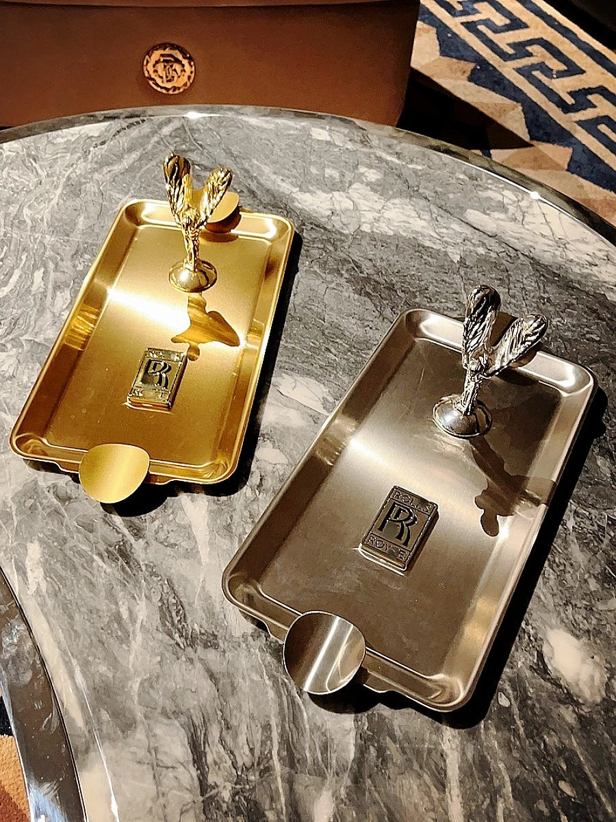 Xiaojinren Cigar Ashtray, Cigar Jar, Gold and Silver Vintage Decoration, Bar and Club Decoration Decoration